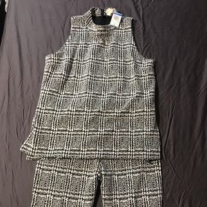 Women’s summer pants suit